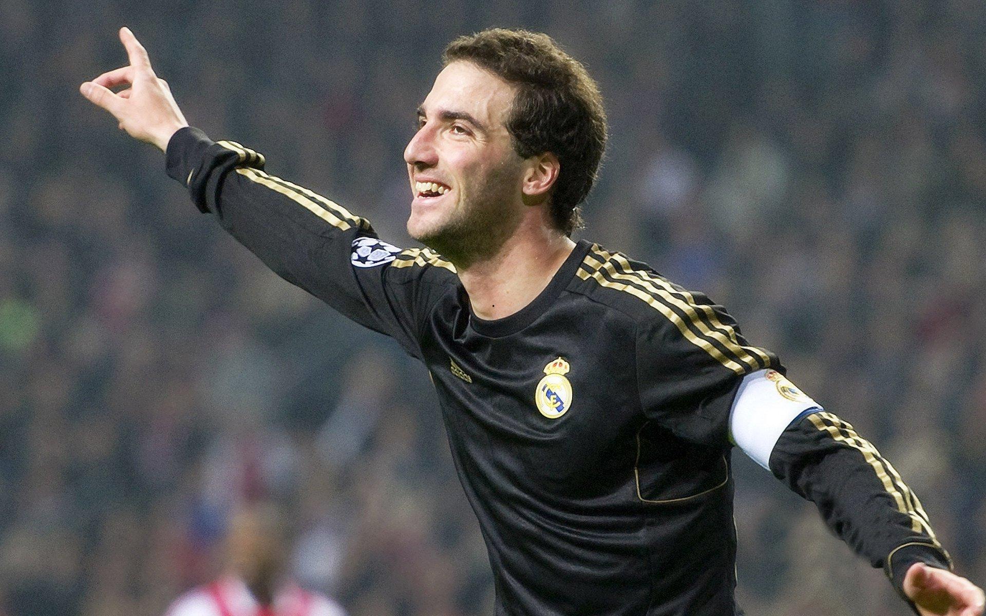 菲利克斯父亲专访,为若奥转会利雅得胜利感到骄傲,这是他职业生涯的关键跃升